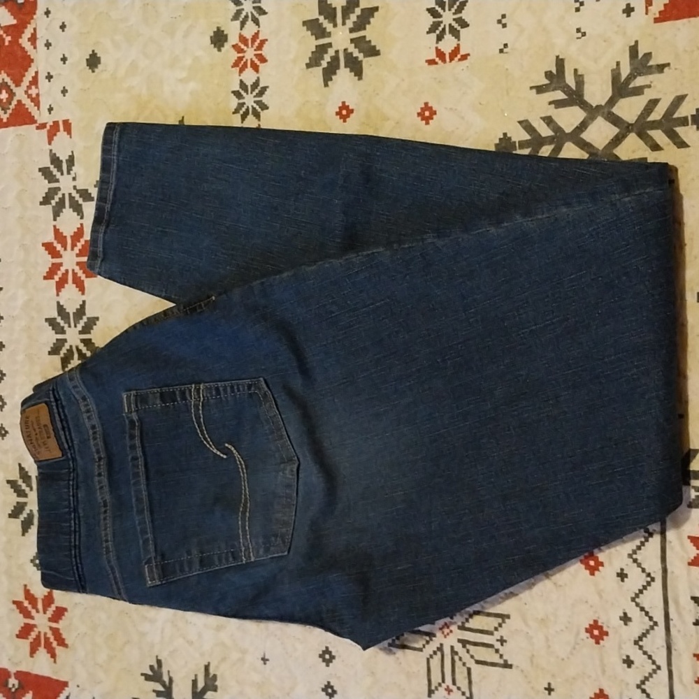 Levi's pull on skinny jeans. Size 4